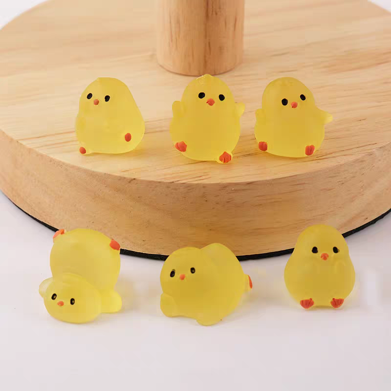 Glow-in-the-Dark Mini Chick Li - Kids Toys Car 评论和价格